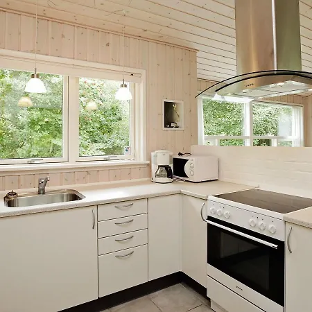 Vakantiehuis Three-bedroom Holiday In Saeby 12 Nordost